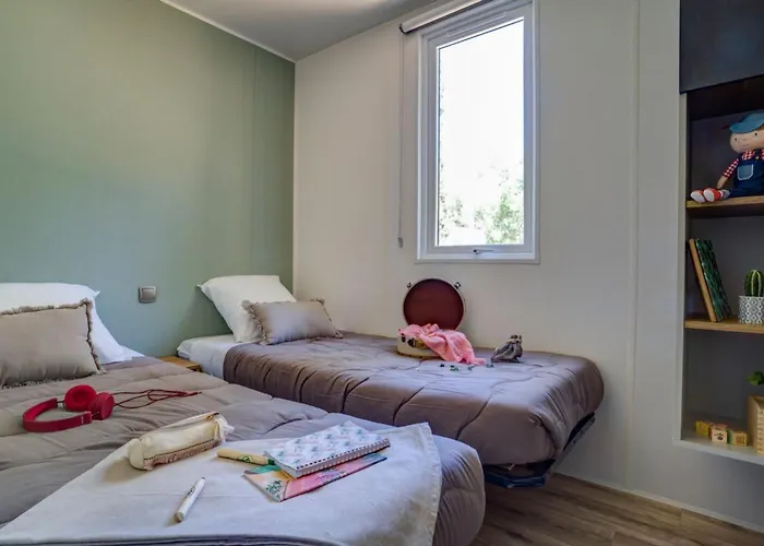 Friends 10p 5bdrms Aircon Parque de Campismo Vendres